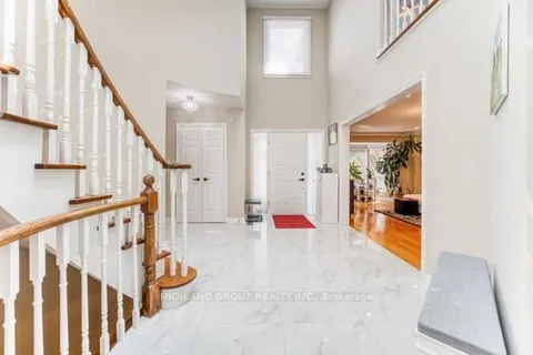 74 Blackmore Avenue, ON L4B 2A1