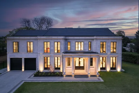 1 Sunflower Court, ON L3T 2W2