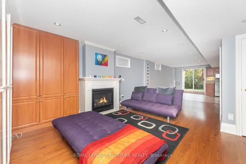 15 Water Garden Lane, ON L4H 1N2