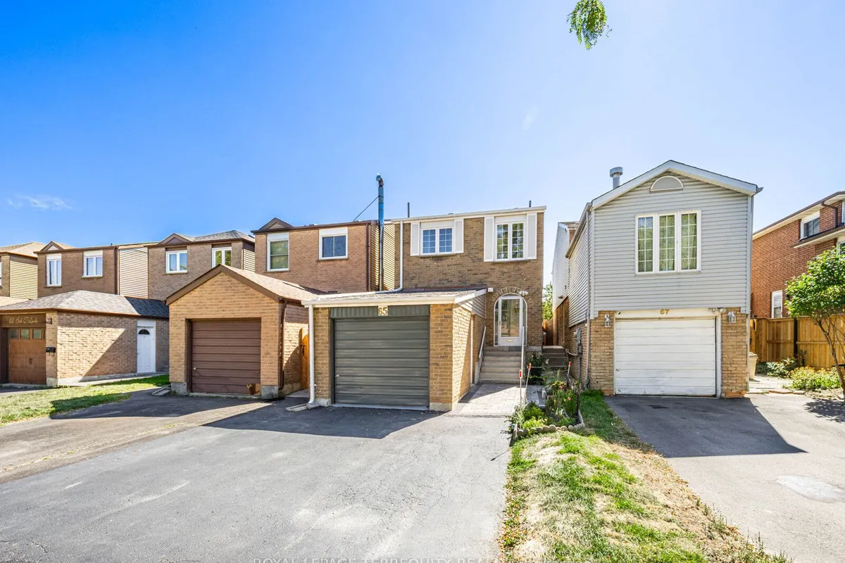 65 Bob O'link Avenue, ON L4K 1H1