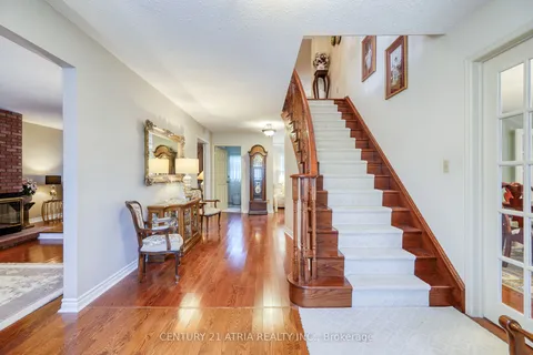 49 Kerrigan Crescent, ON L3R 7T6