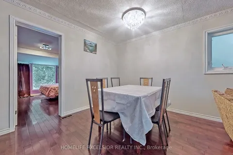 249 Palmer Avenue, ON L4C 1P1