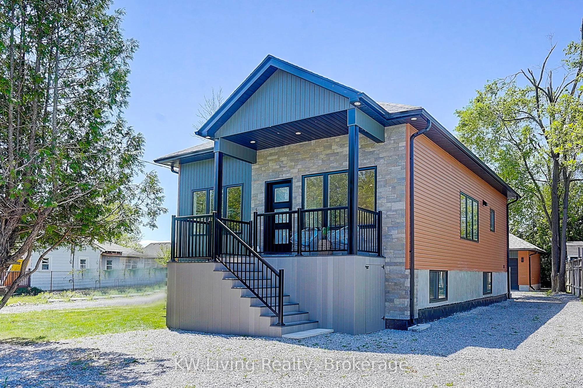 15 Farley Circle, ON L0E 1S0