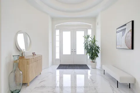 152 Stormont Trail, ON L4H 4P5