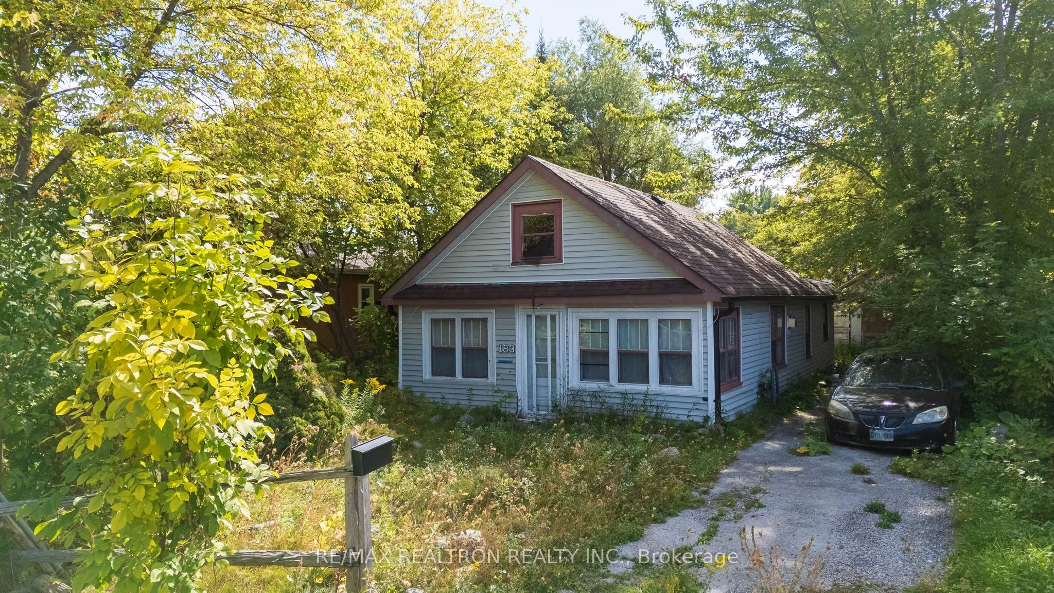 183 Beach Road, ON L4P 2L7