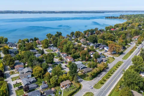 183 Beach Road, ON L4P 2L7