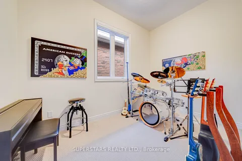 65 Meadowsweet Lane, ON L4E 1B9