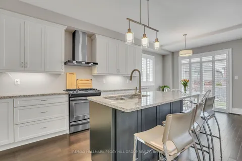 25 Copeland Crescent, ON L0L 1L0