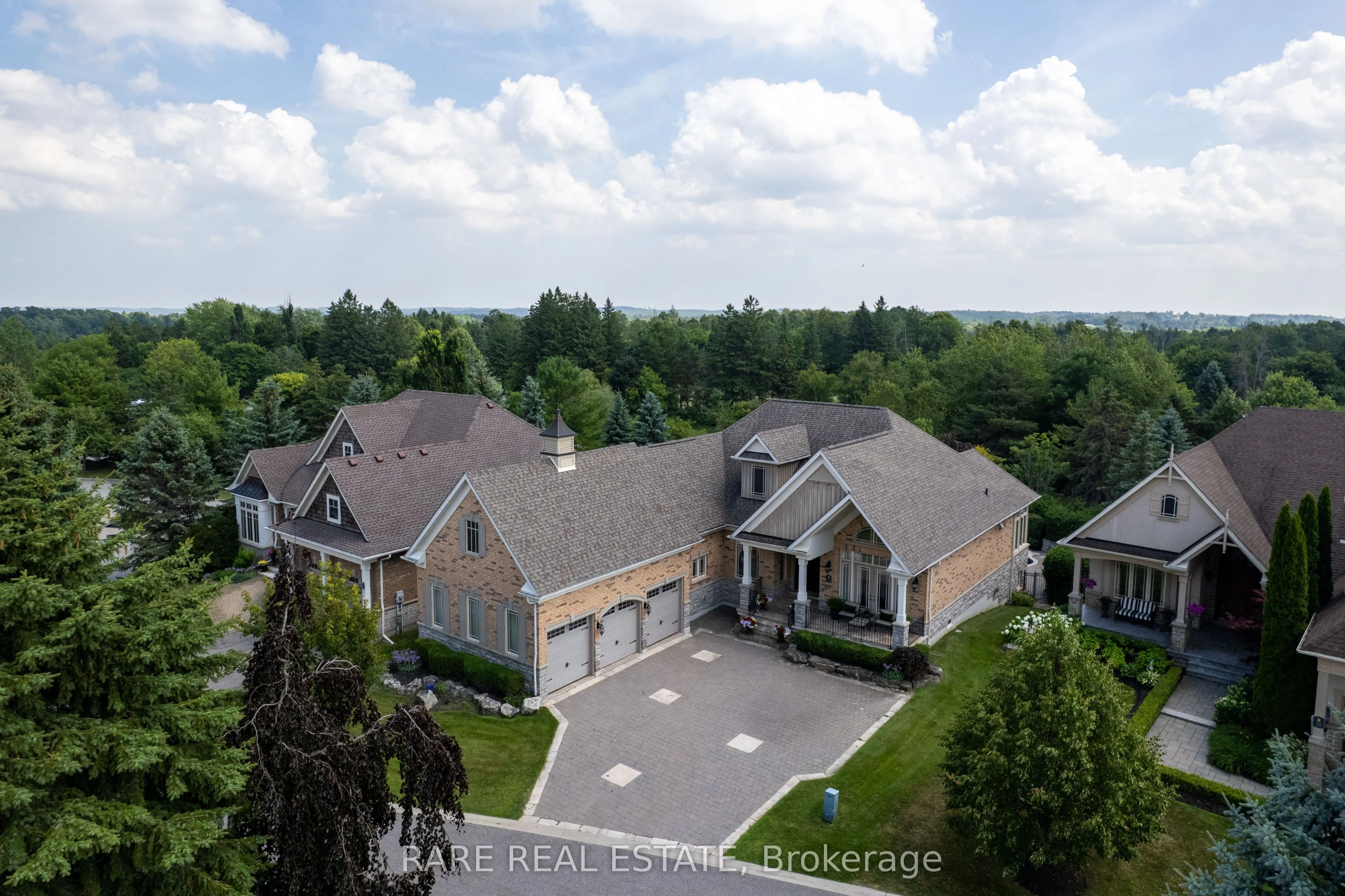 40 Country Club Drive, ON L7B 1M5