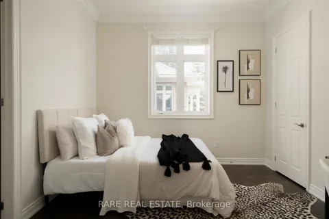 40 Country Club Drive, ON L7B 1M5