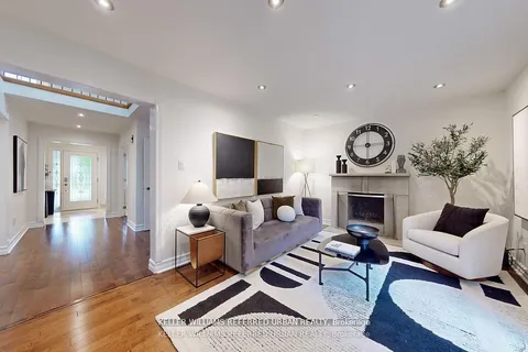 158 Walton Drive, ON L4G 3R8