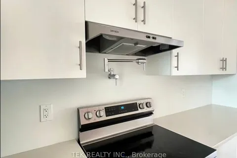 178 Lageer Drive, ON L4A 0M5