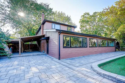 9 Oakcrest Avenue, ON L3R 2B9