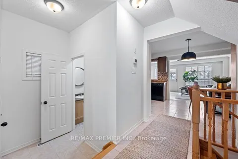 78 Keystar Court, ON L4H 0G8