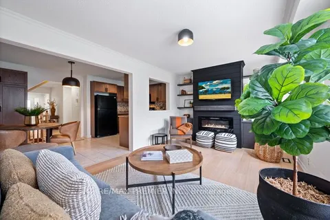 78 Keystar Court, ON L4H 0G8