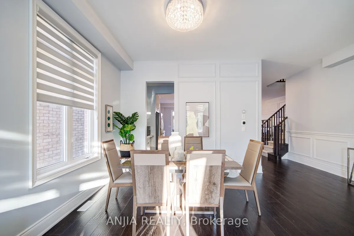 5 Warton Court, ON L6E 2G1