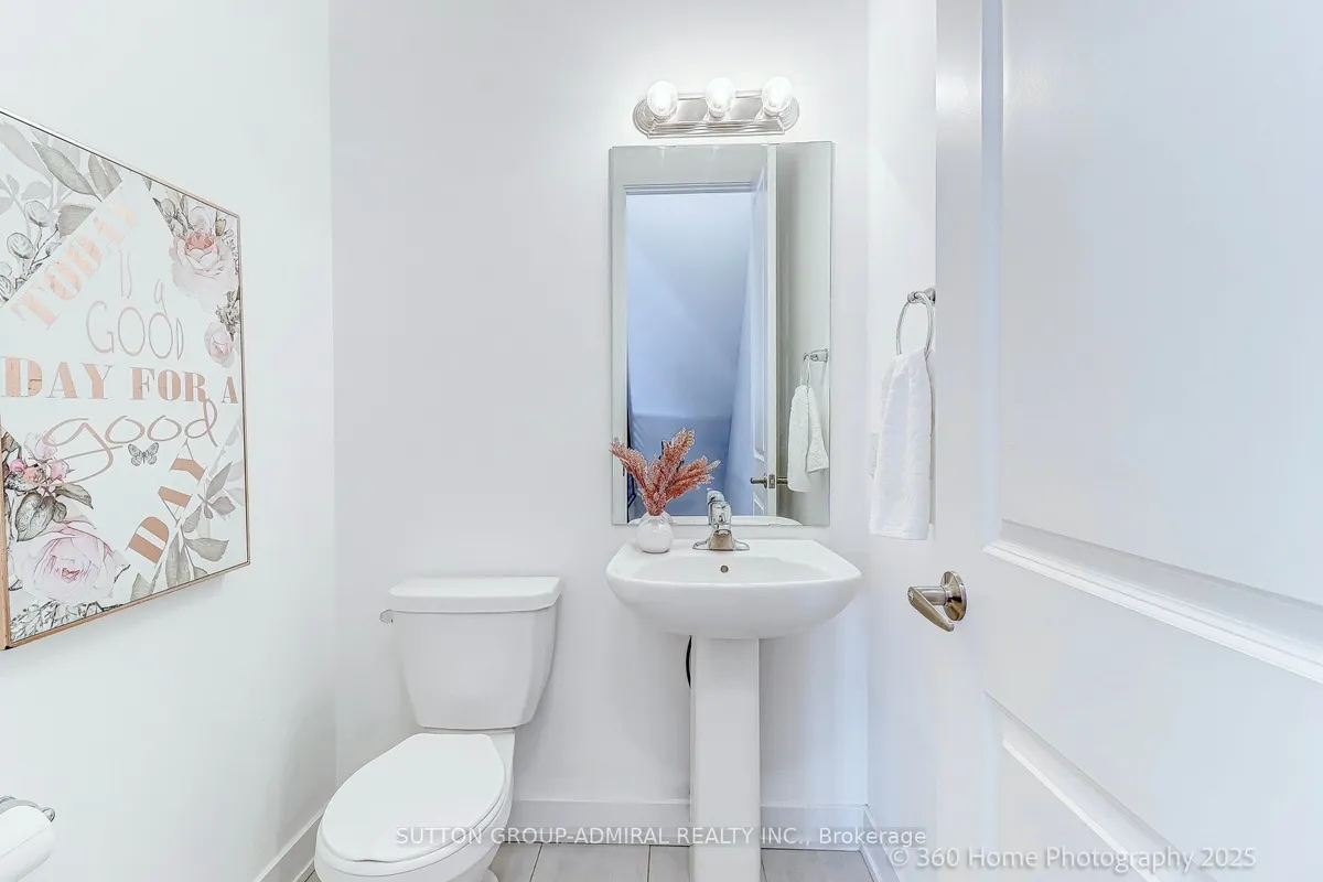 18 Pageant Avenue, ON L4H 4R3