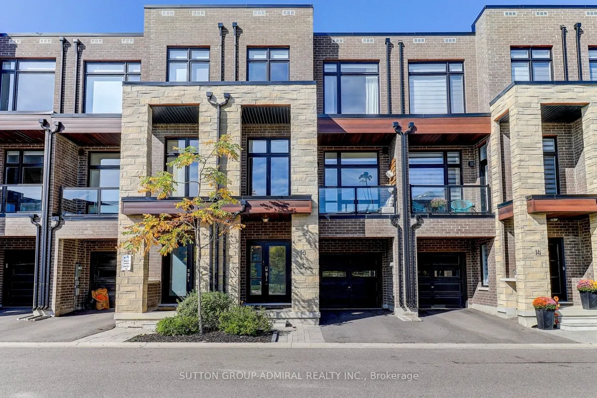 18 Pageant Avenue, ON L4H 4R3