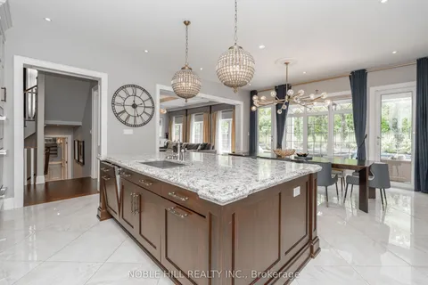 72 Wilkie Avenue, ON L7B 0P1