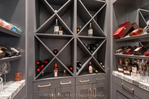 72 Wilkie Avenue, ON L7B 0P1