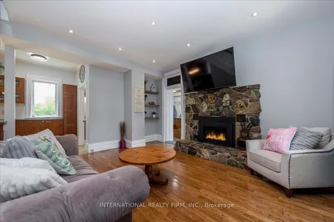 8061 Main Street, ON L0M 1J0