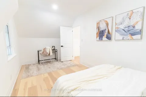 54 Queen Street, ON L0G 1W0