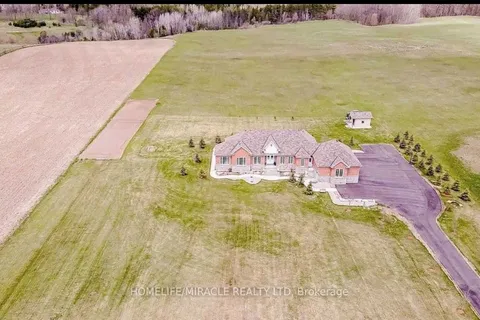 8480 Simcoe County Road, ON L0G 1L0