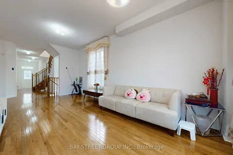 82 COLELUKE Lane, ON L3S 0B7