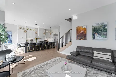 29 Sikura Circle, ON L4G 3Y8