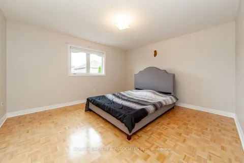 58 San Vito Drive, ON L4H 1X4