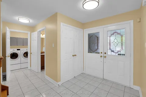 24 Timber Valley Avenue, ON L4E 3S6