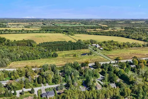 111 Victoria Street, ON L0E 1N0