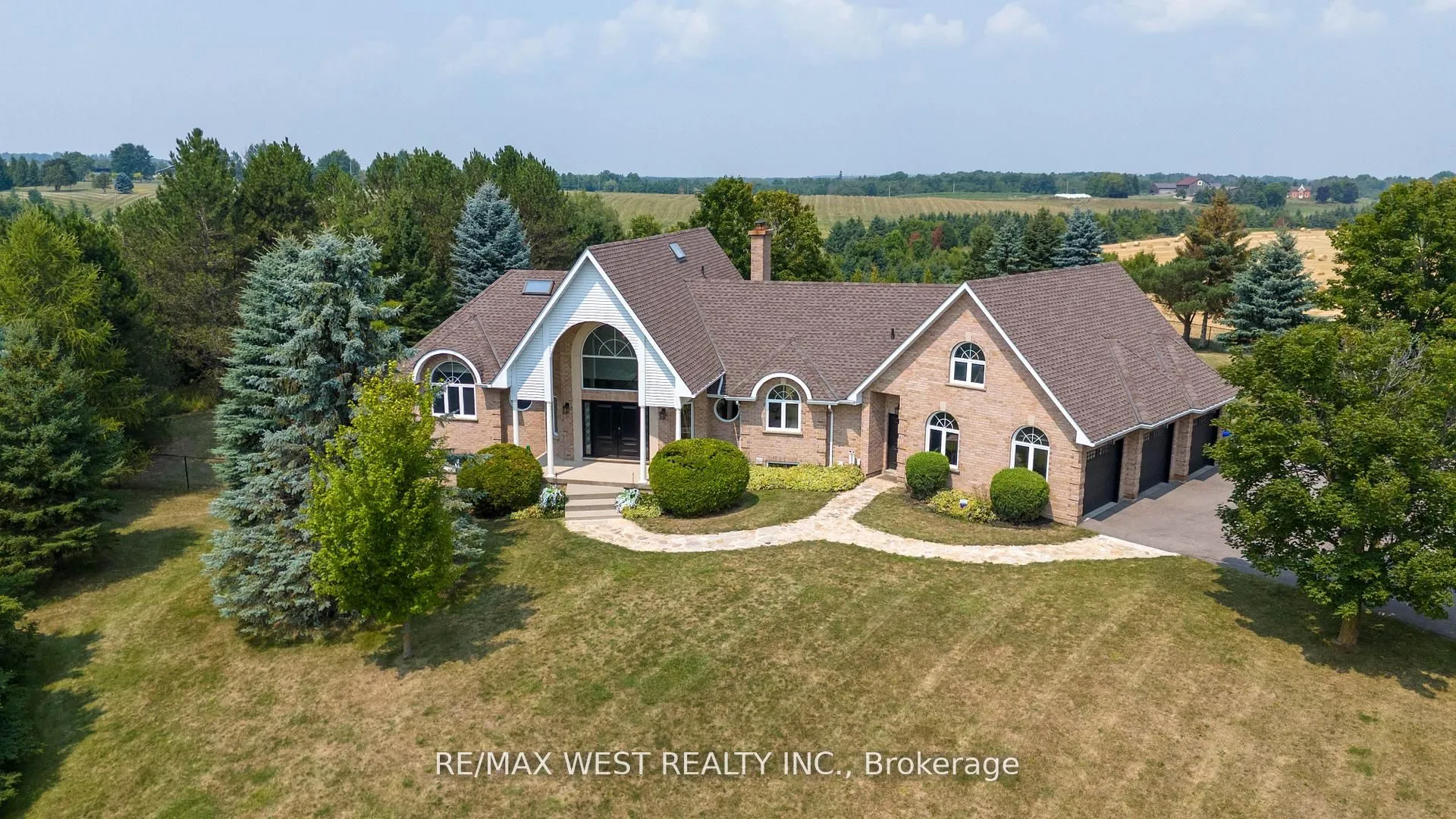 7636 County 1 Road, ON L0G 1W0