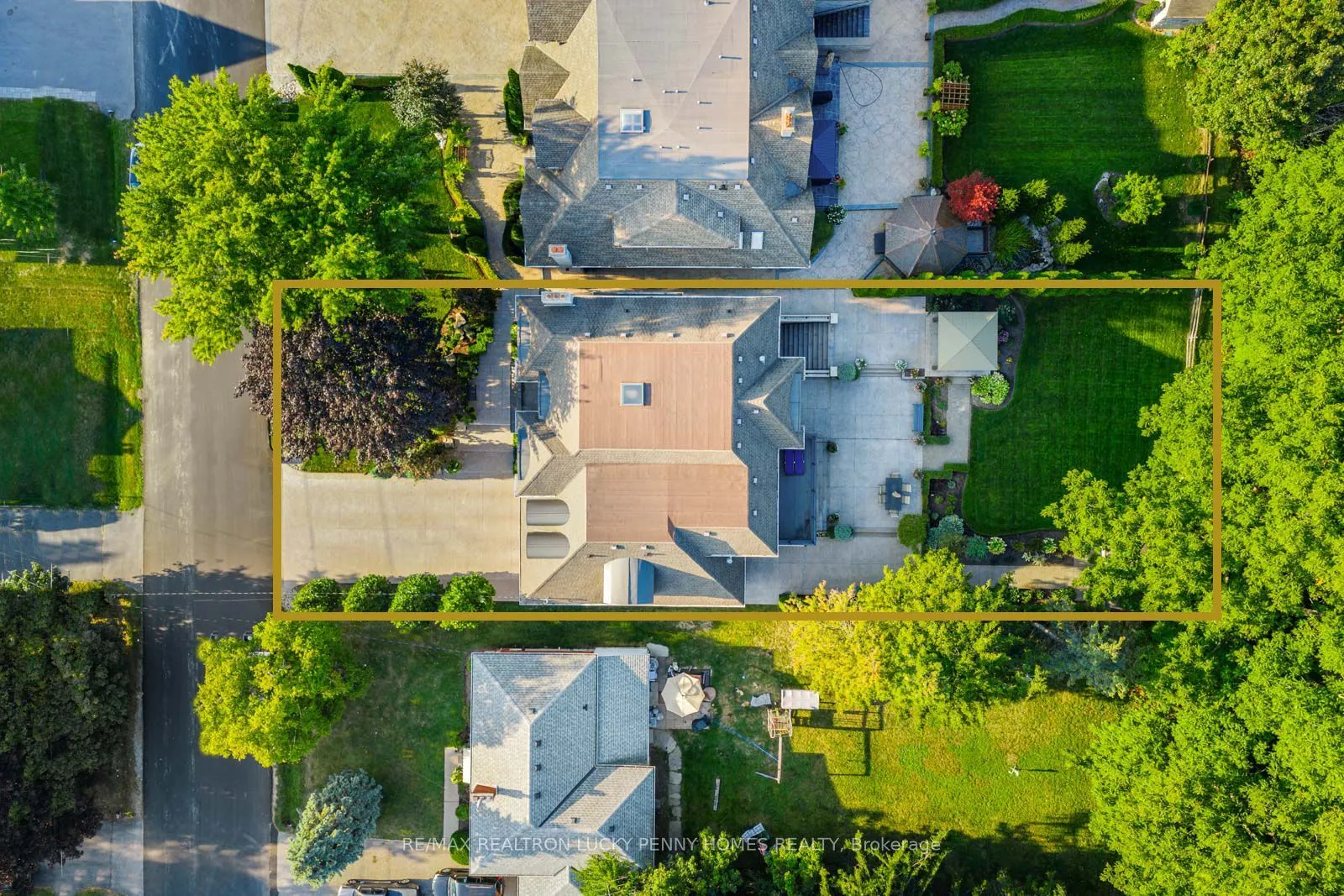 23 Hawkridge Avenue, ON L3P 1V8