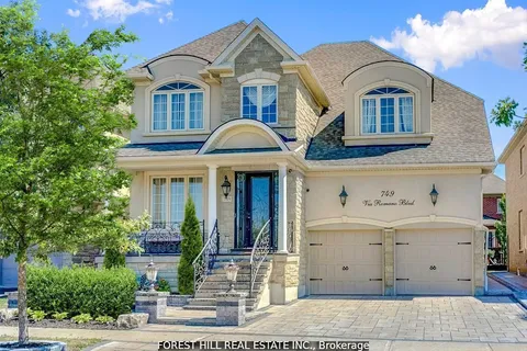 749 Via Romano Boulevard, ON L6A 0G4