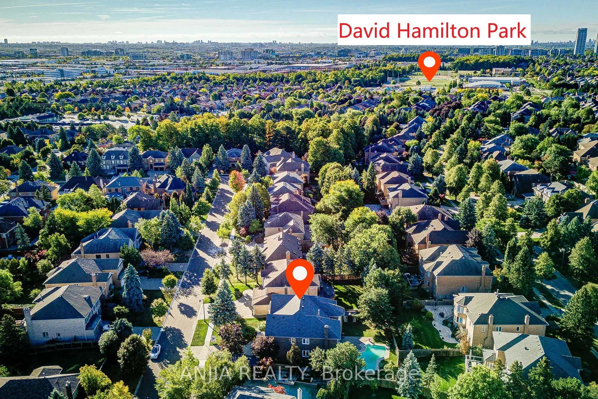 28 Edmund Crescent, ON L4B 2X8