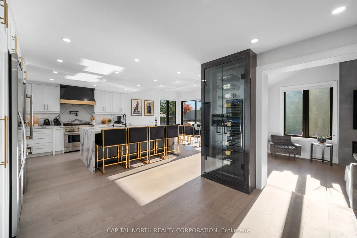 130 Fifth Avenue, ON L4L 6Z4