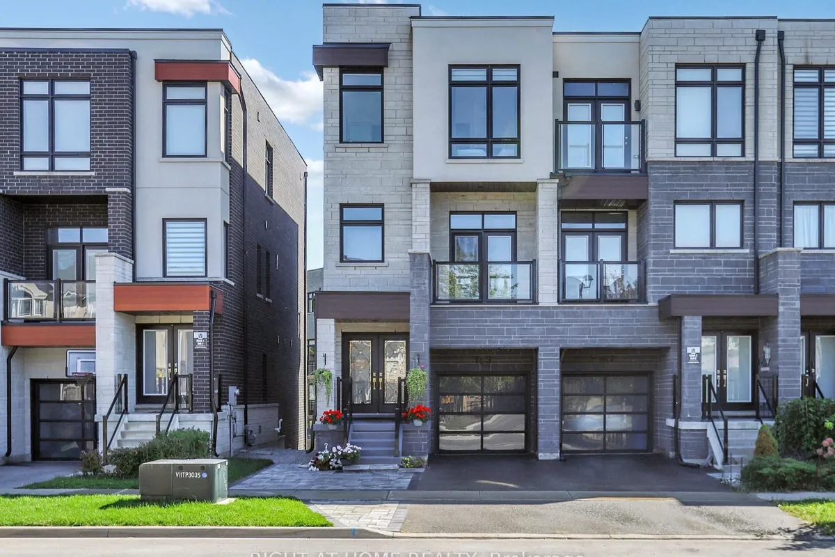 163 Lebovic Campus Drive, ON L6A 5A1