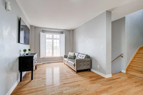 81 Willoughby Way, ON L9R 0P4