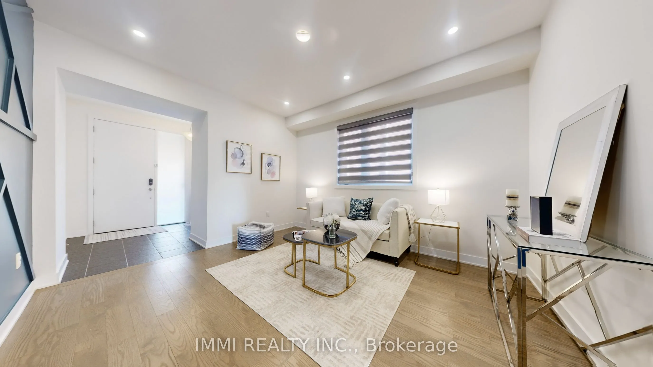 12 Badgerow Way, ON L4G 0Z4