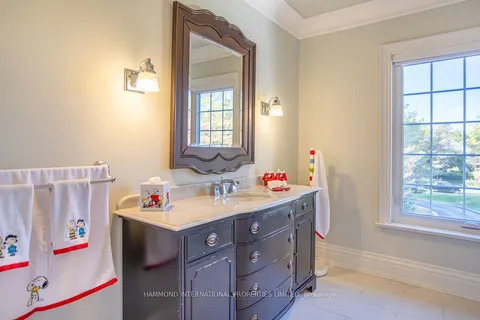 41 Greenvalley Circle, ON L3Y 4W1