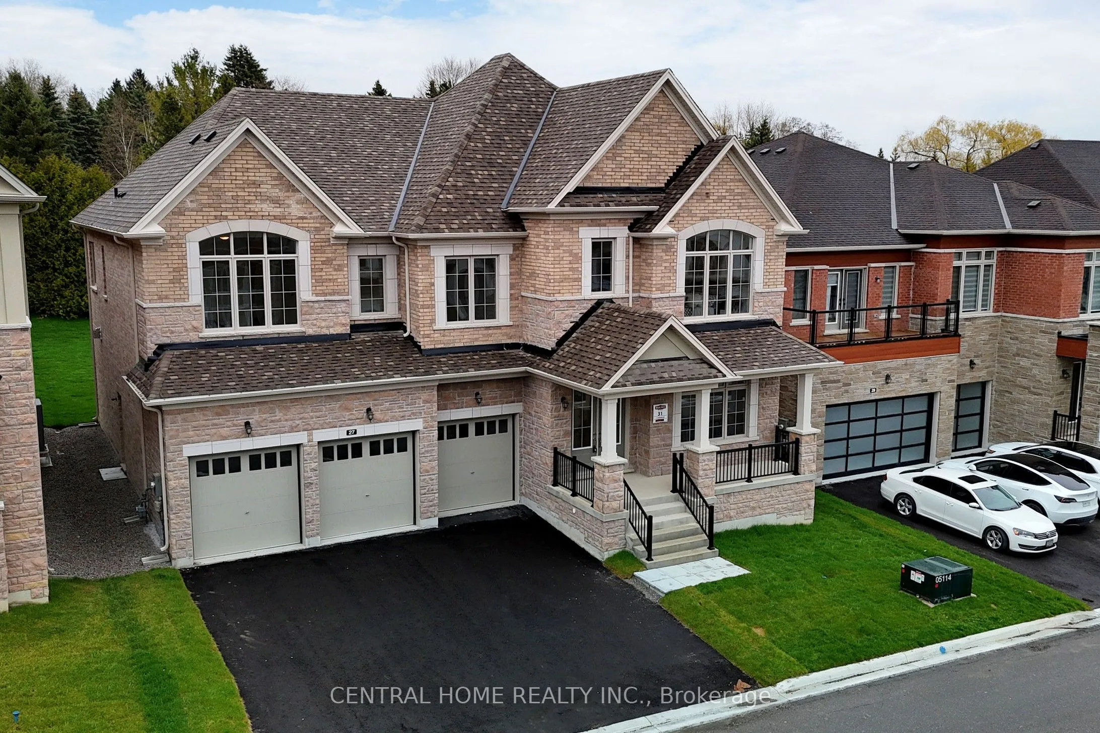 27 Upbound Court, ON L9N 0E5