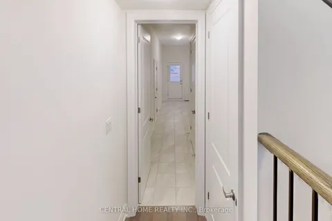 27 Upbound Court, ON L9N 0E5