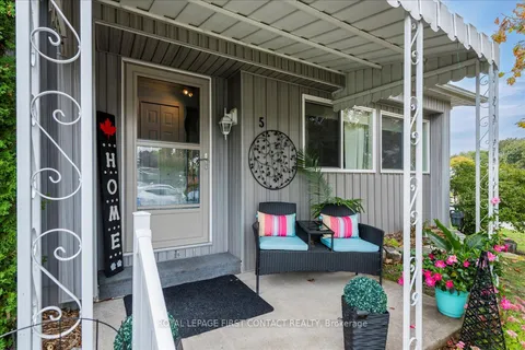 5 Broadway Avenue, ON L9S 1M9