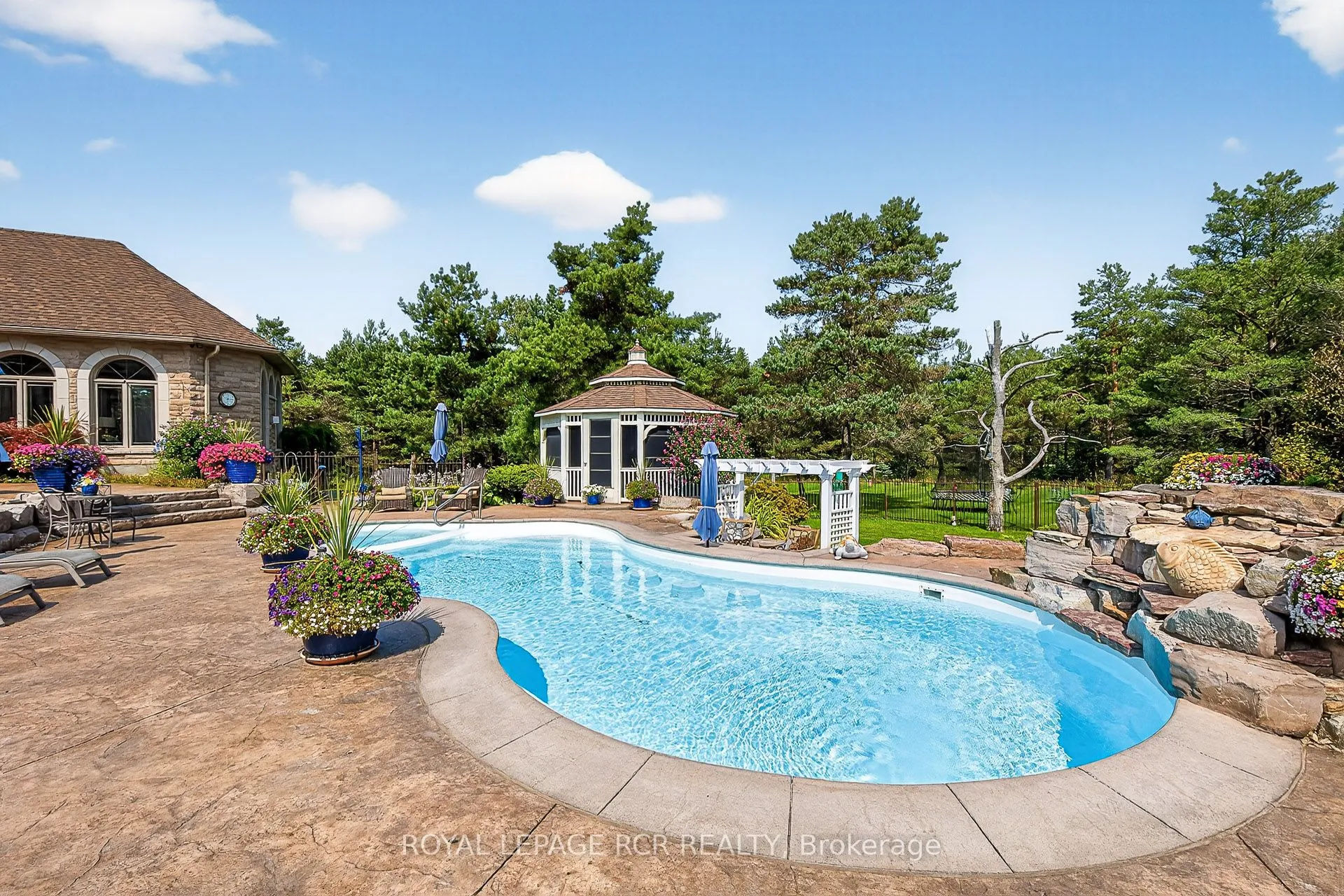 7 Sugarbush Lane, ON L9P 2A1