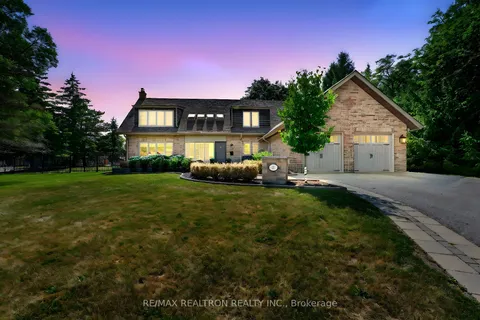 2 Aukland Lane, ON L7B 1C1