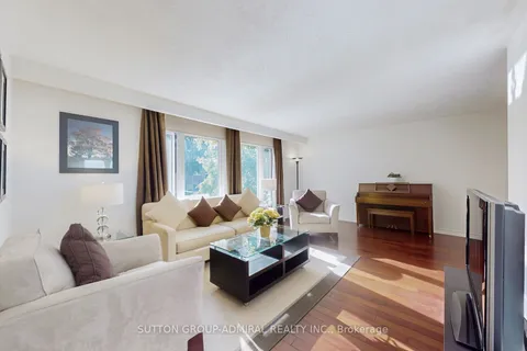 62 Shieldmark Crescent, ON L3T 3T5