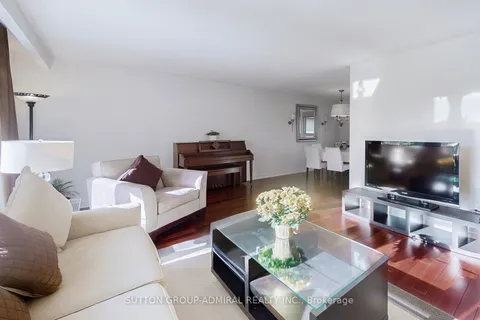 62 Shieldmark Crescent, ON L3T 3T5