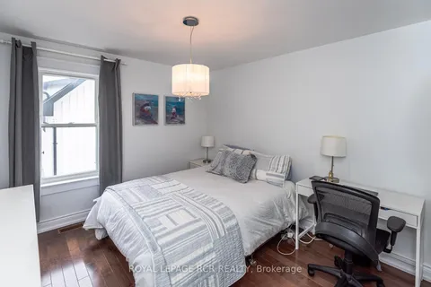 53 Metcalfe Street, ON L4G 1E5