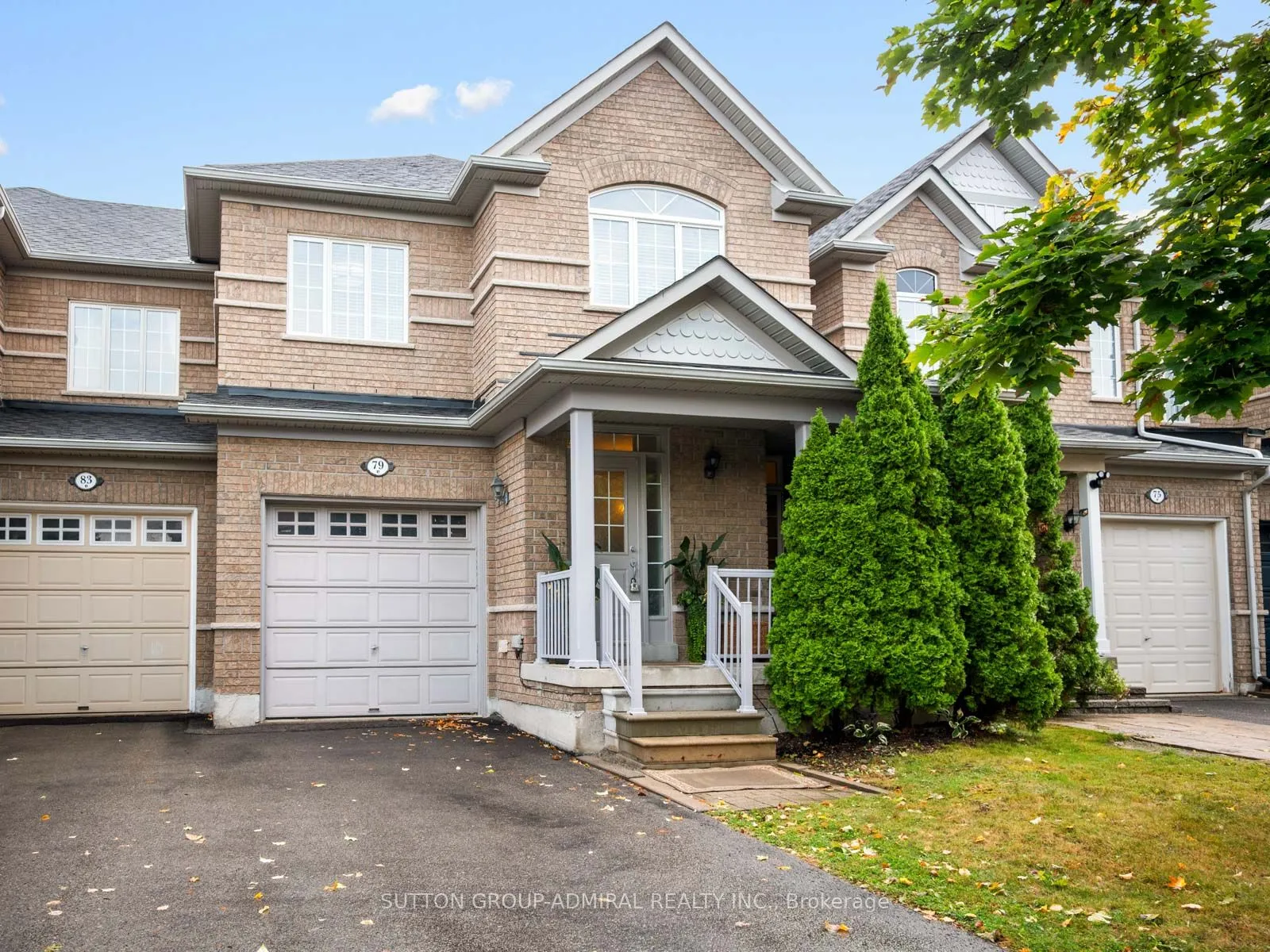 79 Watkins Glen Crescent, ON L4G 7S6